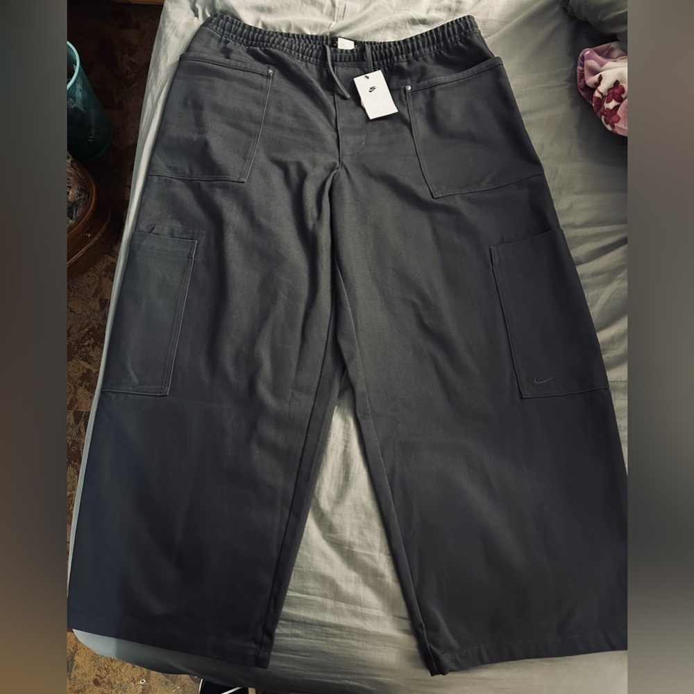 Nike life utility Men's Charcoal Cargo Pants with Patch Pockets